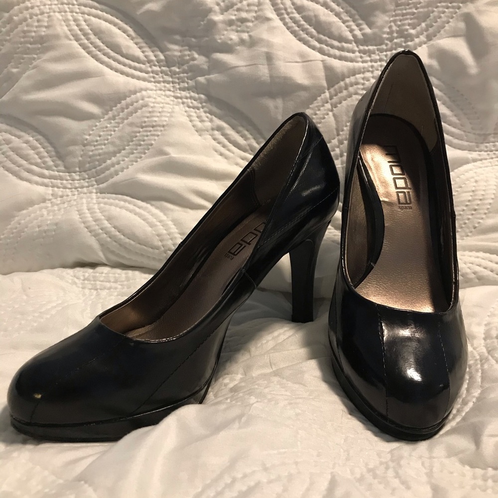 Dress heel